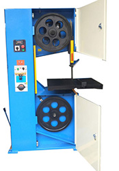 <a href=http://m.120058.cn target=_blank class=infotextkey>立式鋸床</a>是國際普遍且工業(yè)發(fā)展不可缺少的實(shí)驗解剖機，一般金屬材料的切斷、凡鋸刃所及的地方都可以做切斷