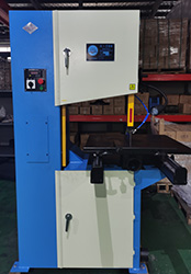 <a href=http://m.120058.cn target=_blank class=infotextkey>立式鋸床</a>是國際普遍且工業(yè)發(fā)展不可缺少的實(shí)驗解剖機，一般金屬材料的切斷、凡鋸刃所及的地方都可以做切斷